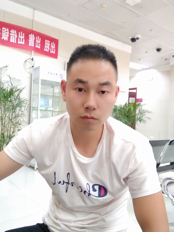 小少的第二张照片--湖南父母相亲团